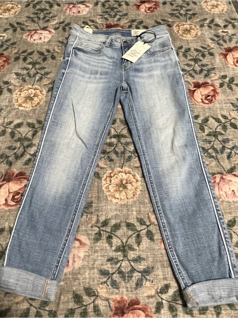 NWT Women’s Stitch Fix cosmic blue love boyfriend lught washed jeans -size 26 - Picture 2 of 13